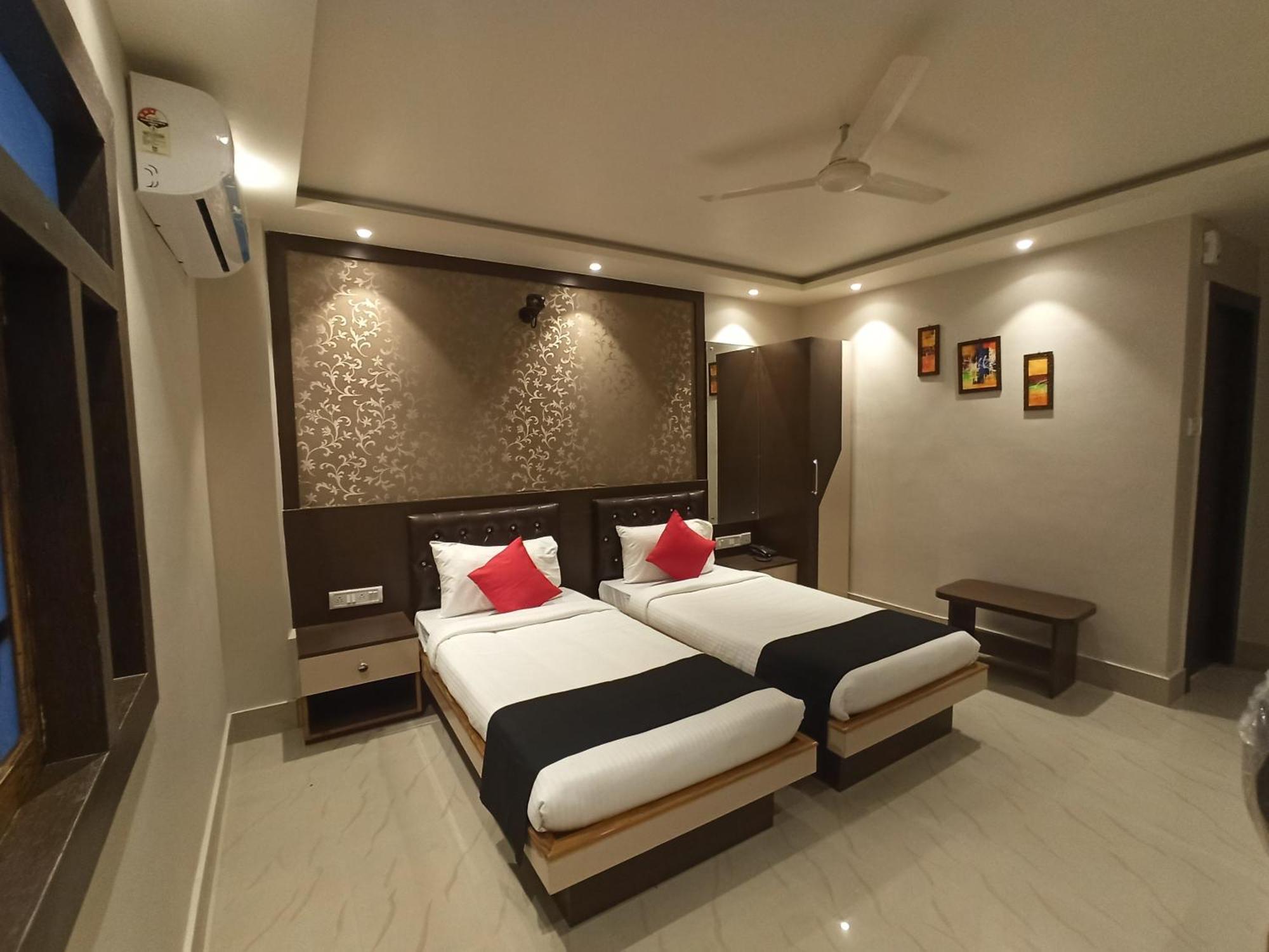 The Ganga Residency Hotel Barh Buitenkant foto
